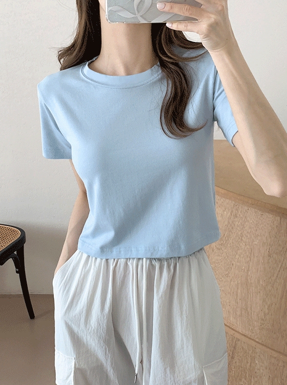 [1+1] 촉감굿 쫀득 모달 크롭 반팔 티셔츠